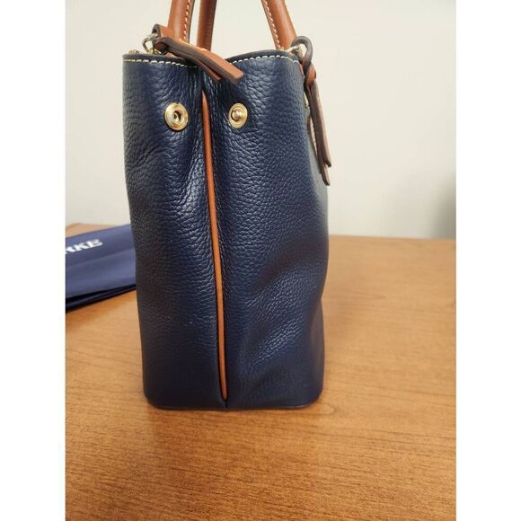 Dooney & Bourke Pebble Leather Willa Satchel Tote NAVY with crossbody strap and - Picture 5 of 10